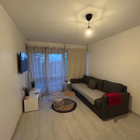 Appartement Ping-Pong Proche Gare Gagny Kültér fotó