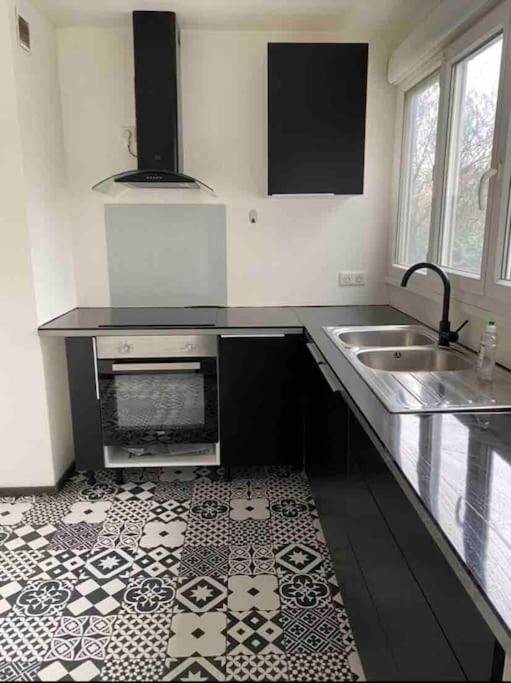 Appartement Ping-Pong Proche Gare Gagny Kültér fotó